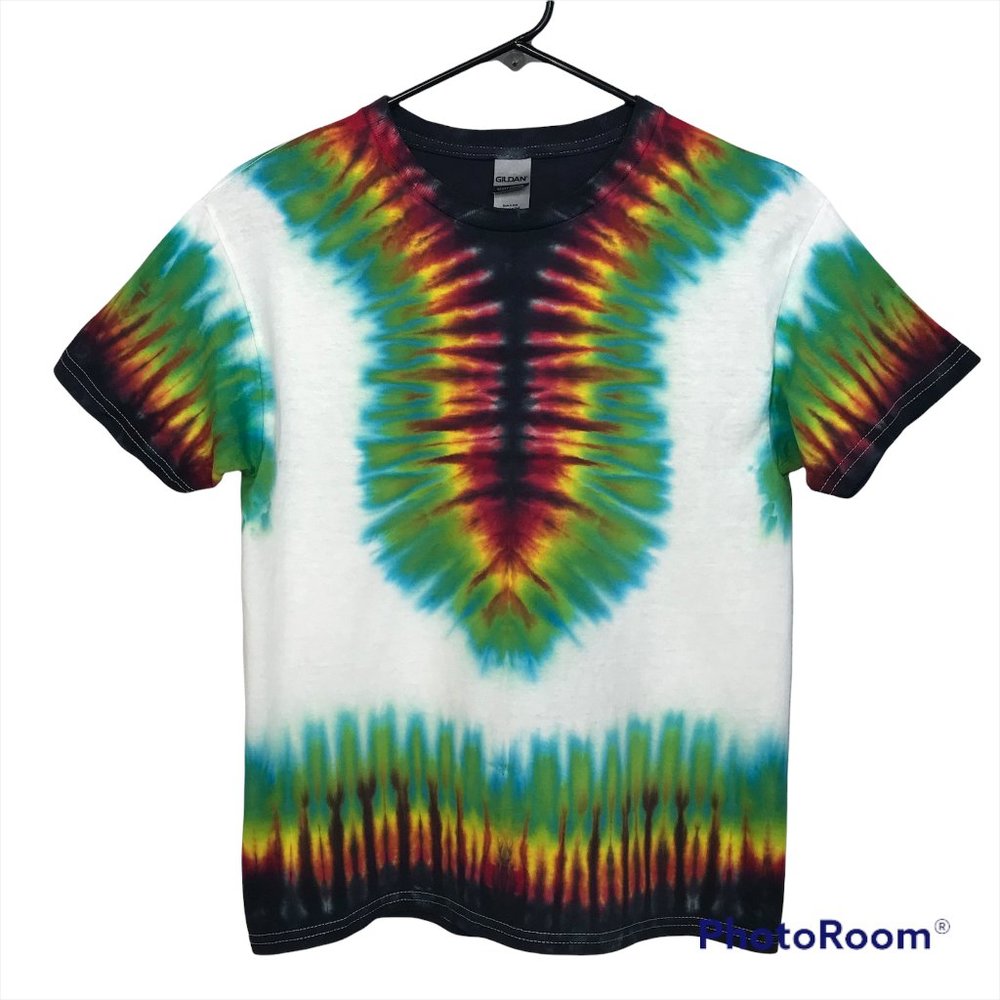 New KIDS Tie-Dye T-Shirt | Medium